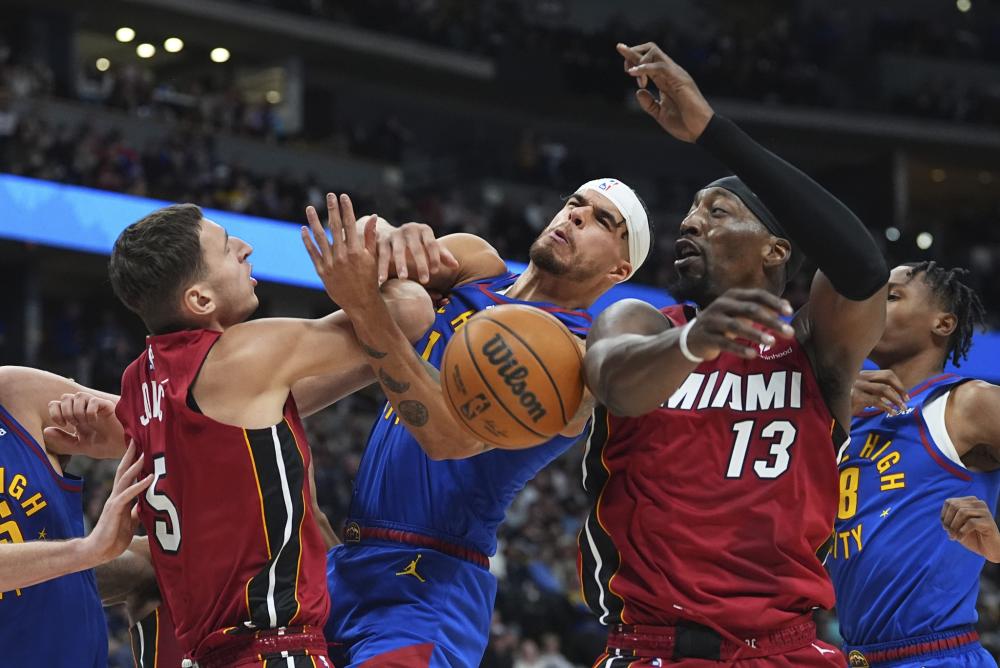 都展现了强 都展现了强